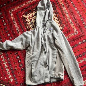 PATAGONIA Men's Size L Gray Zip Up Hoodie Lightweight